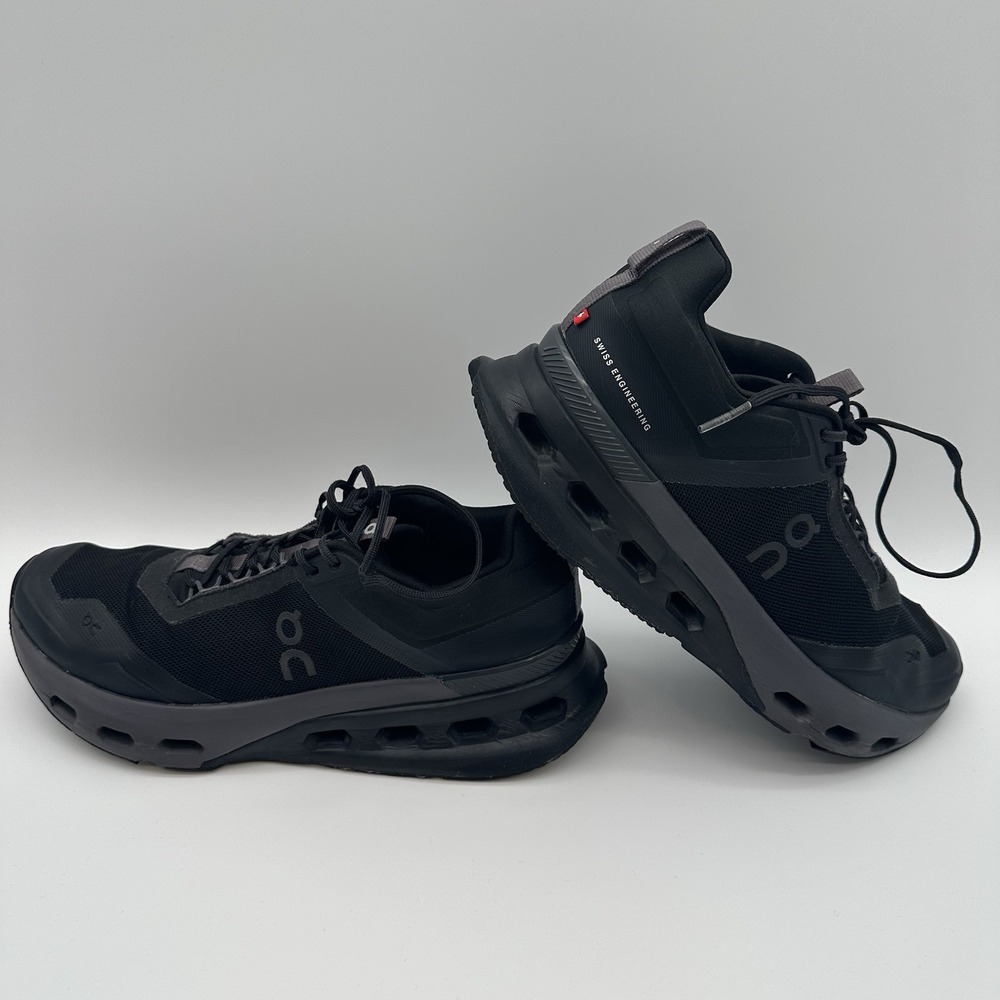 On Cloud Cloudnova X All Black Running Shoes Sneaker Women's Size 10 Low Top